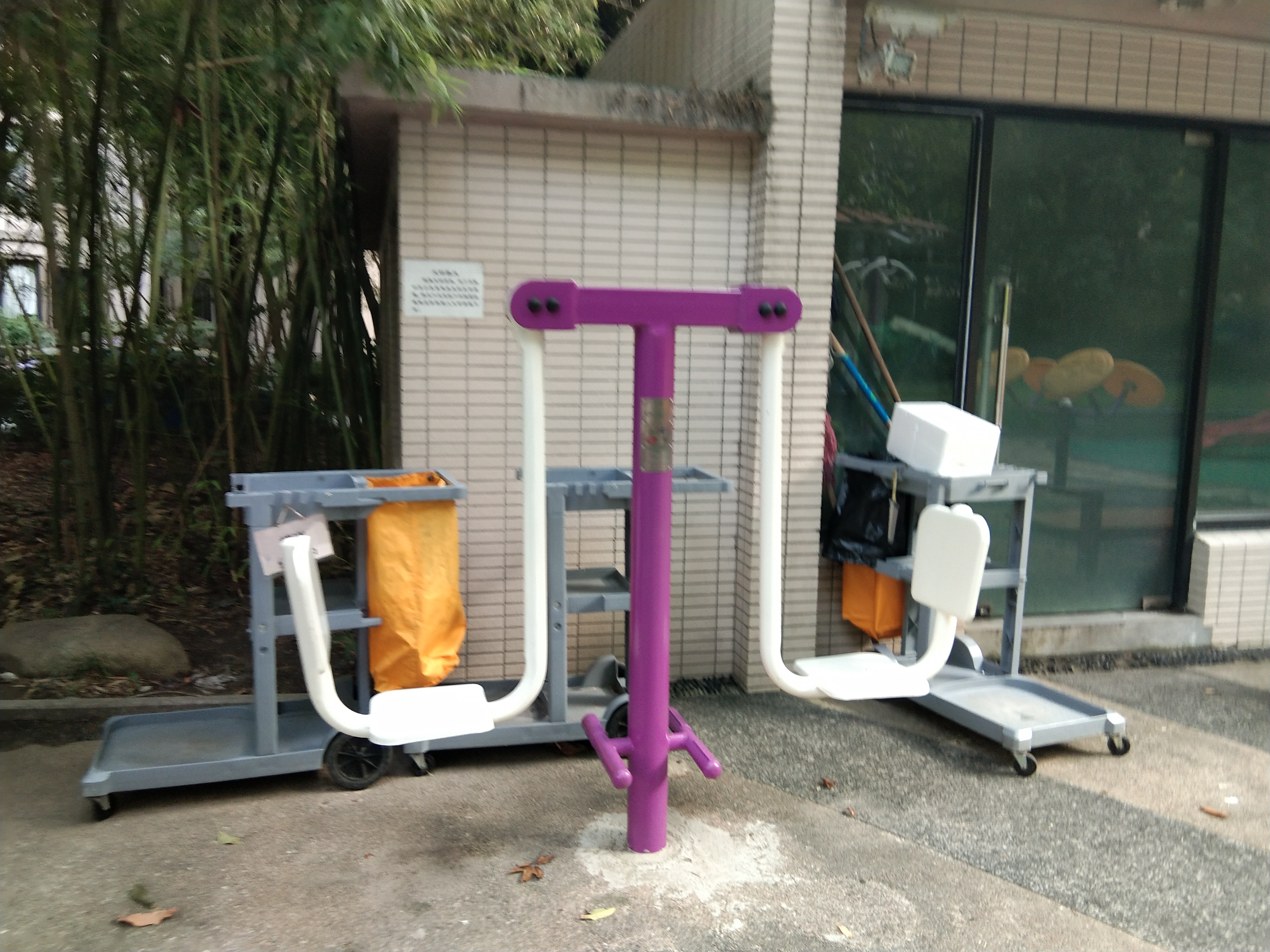 二位蹬力器