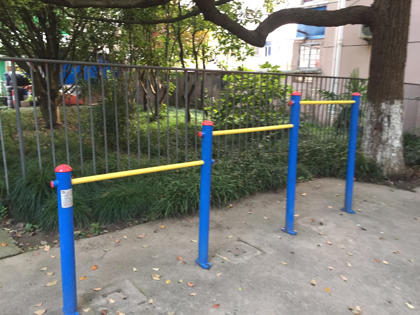壓腿杠