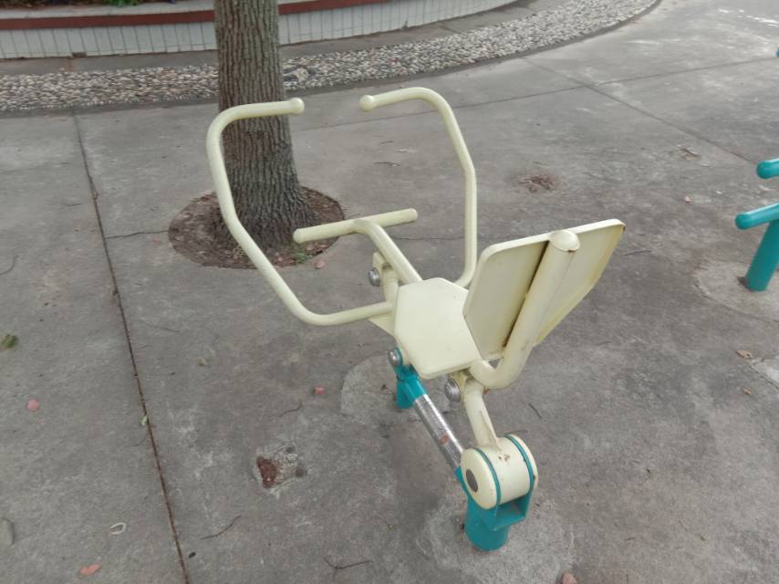 劃船器