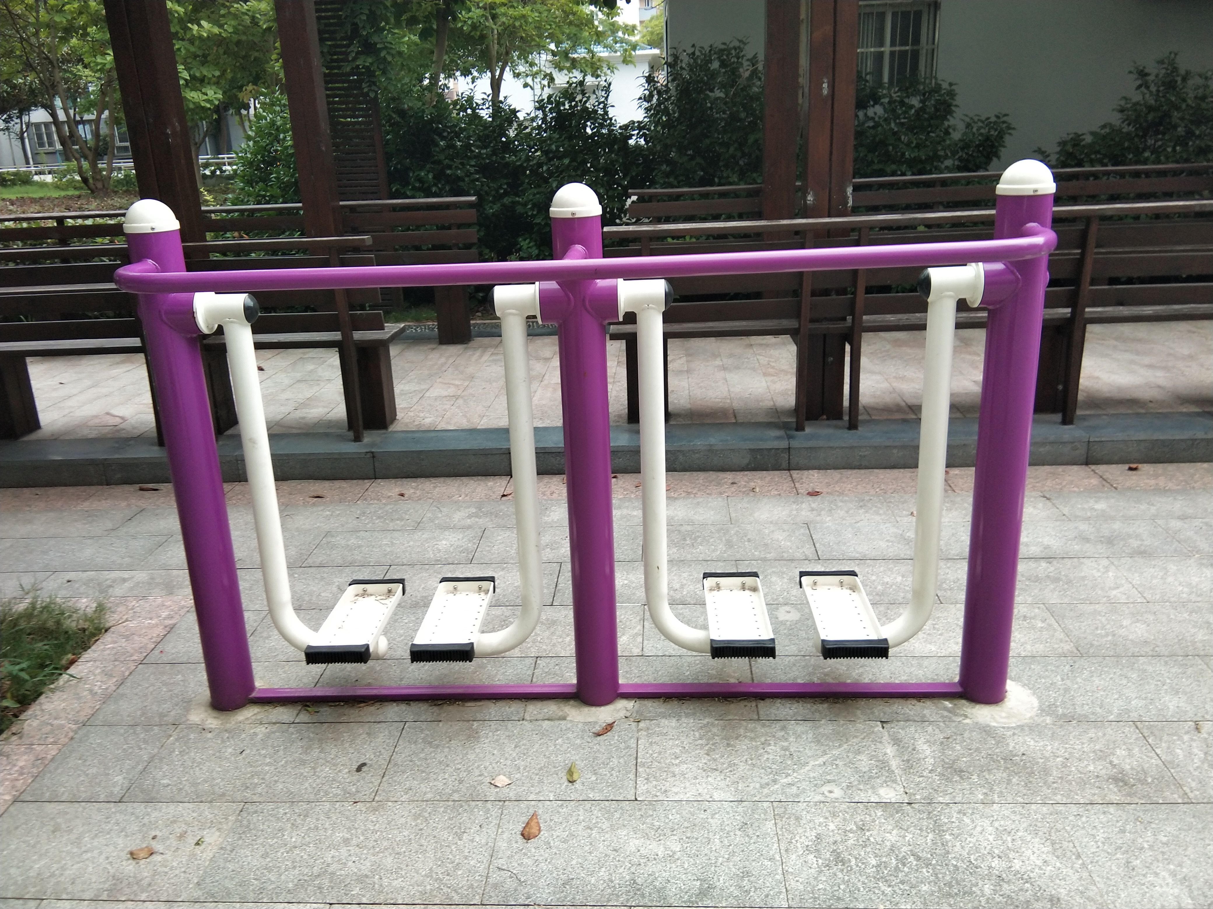 雙位漫步機