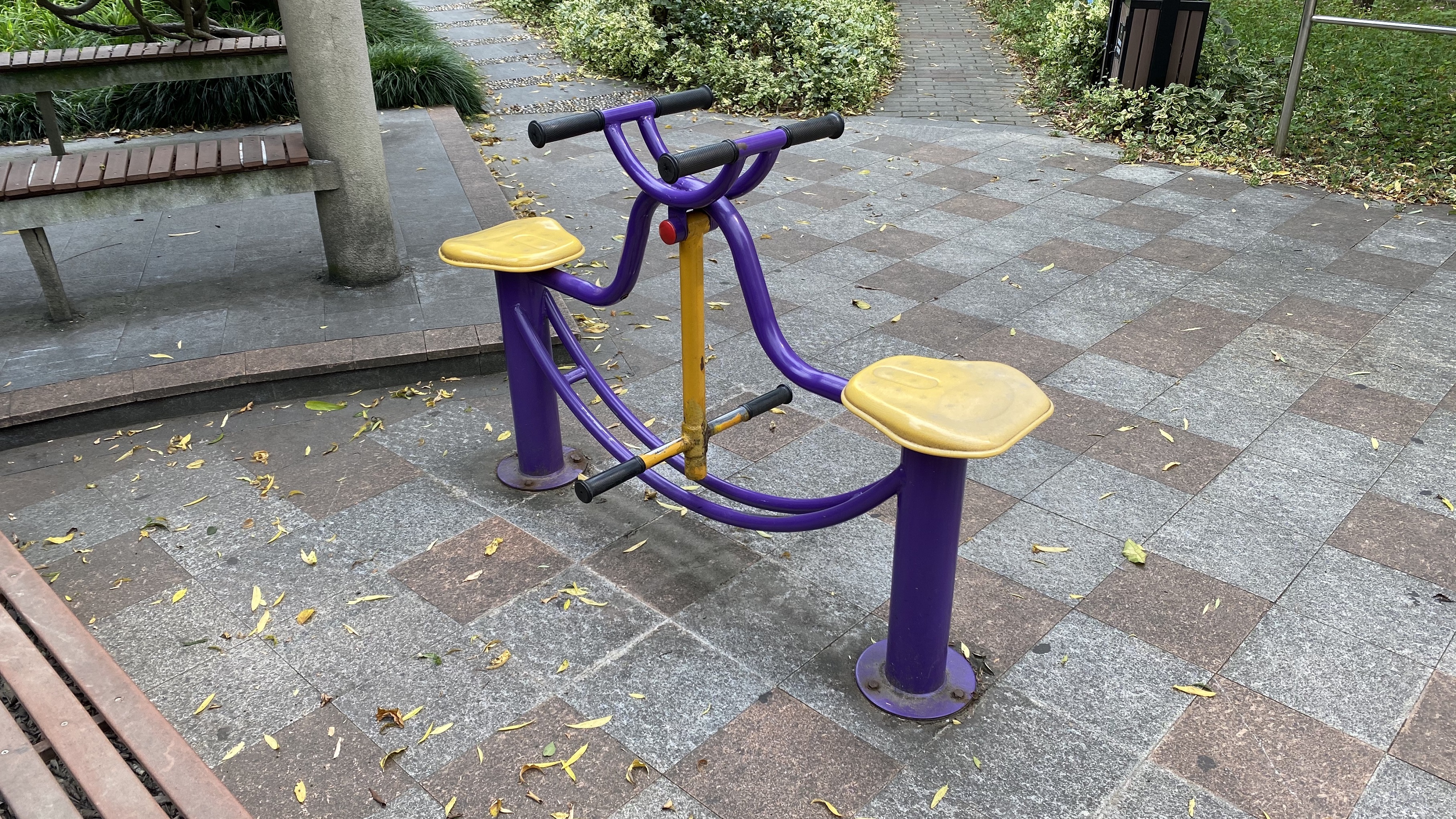 下肢康復器