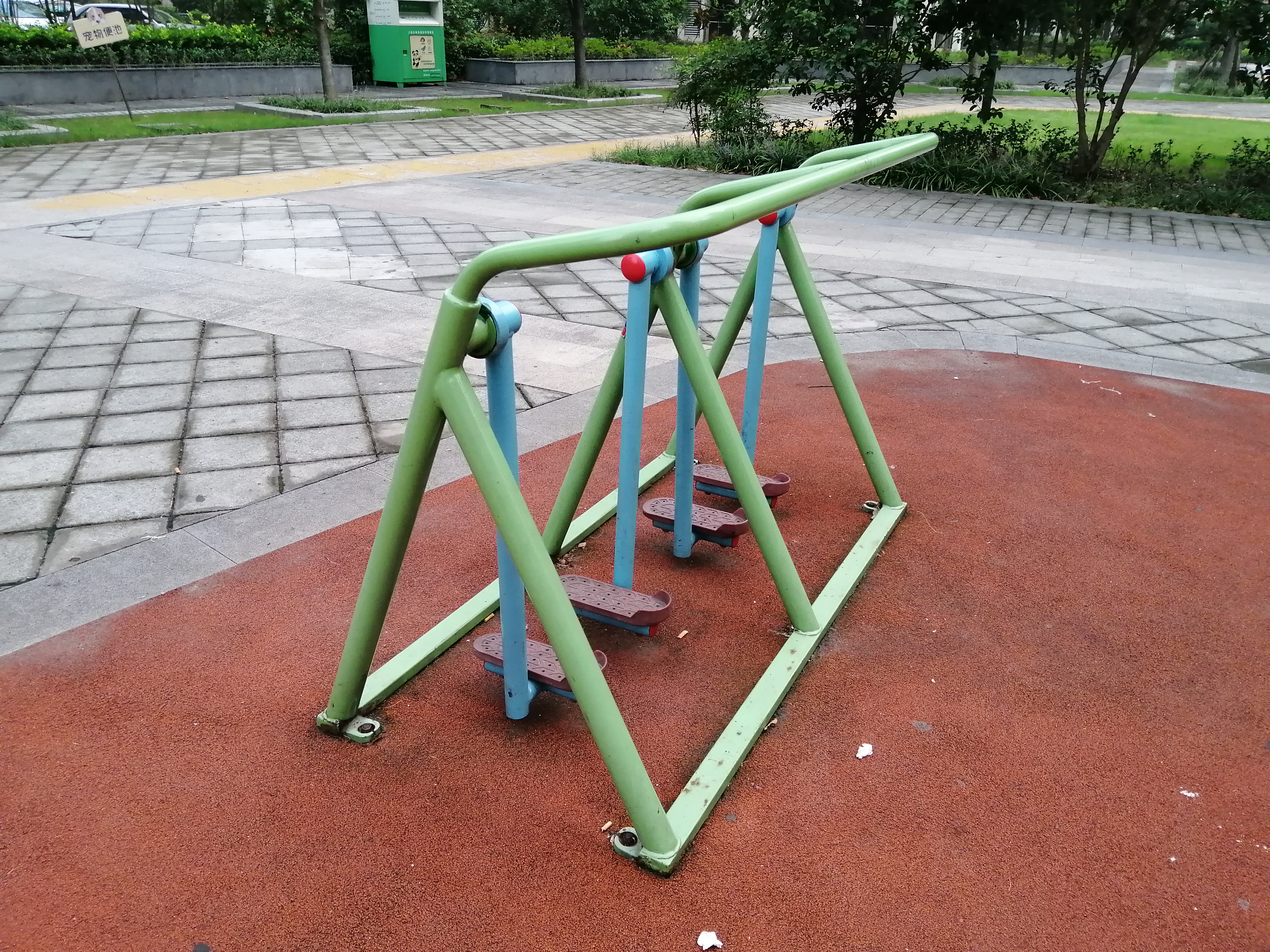 太空漫步器