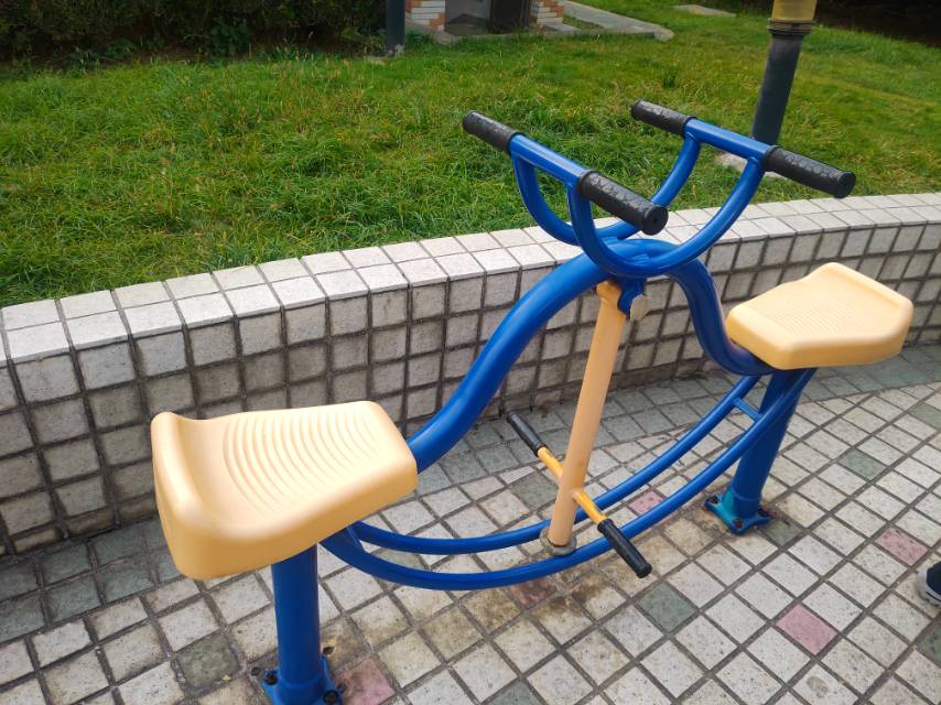 下肢康復器