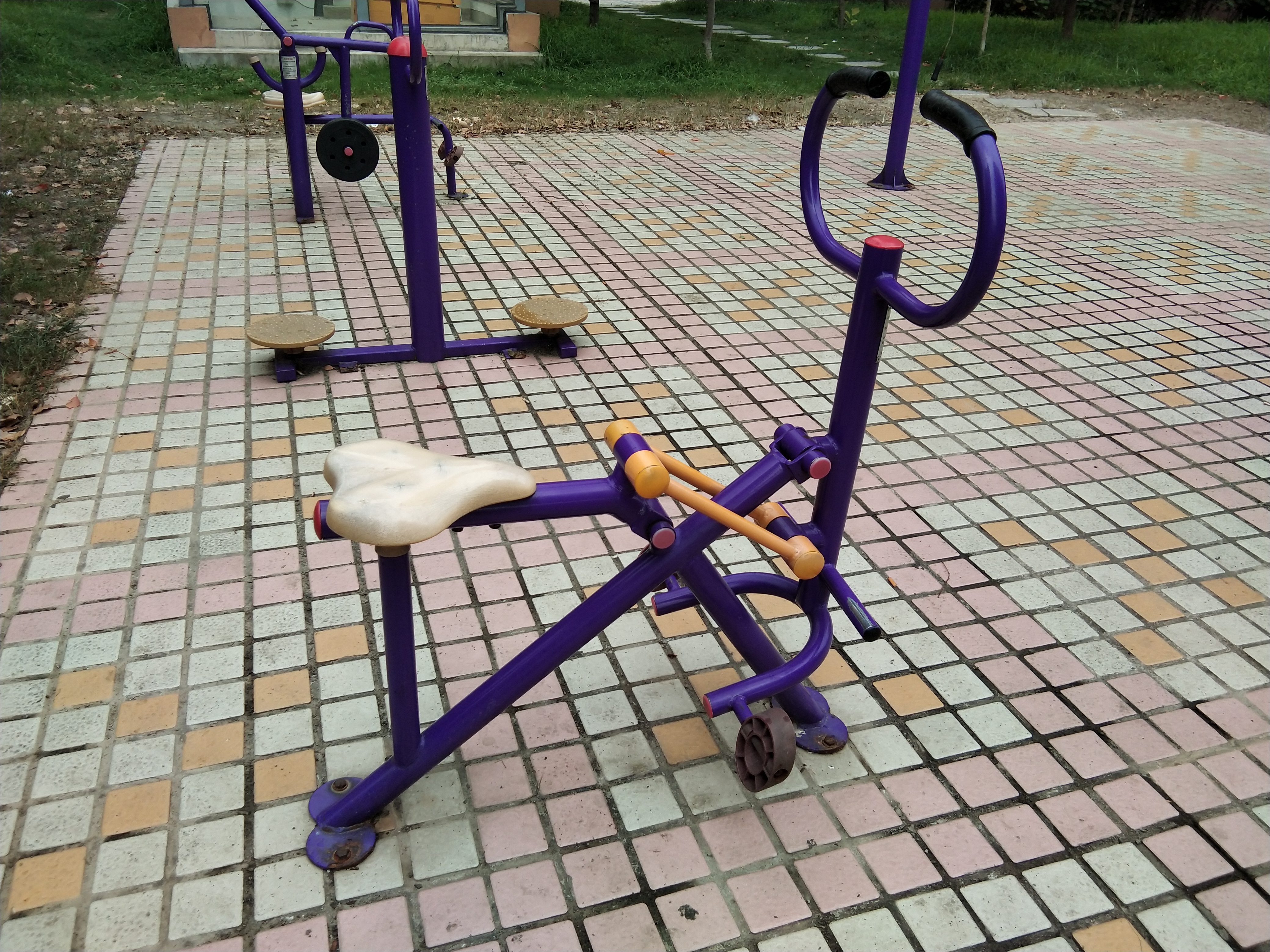 健騎器
