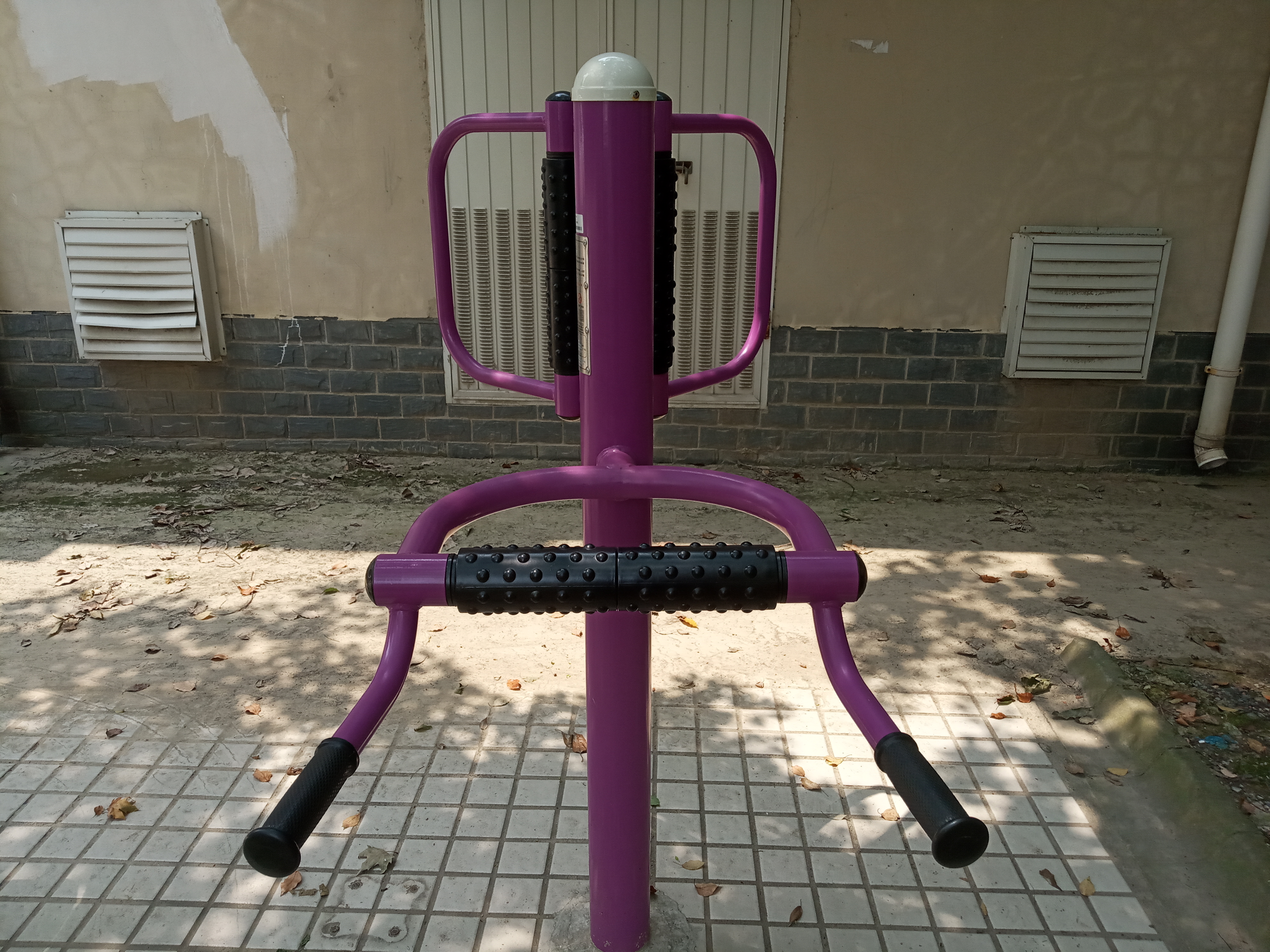 腰背按摩器