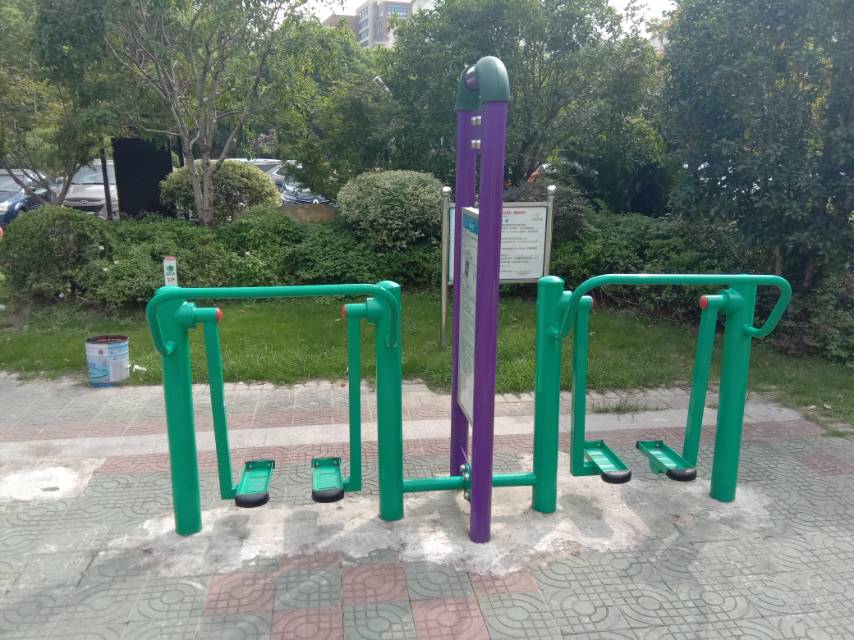 雙位漫步機