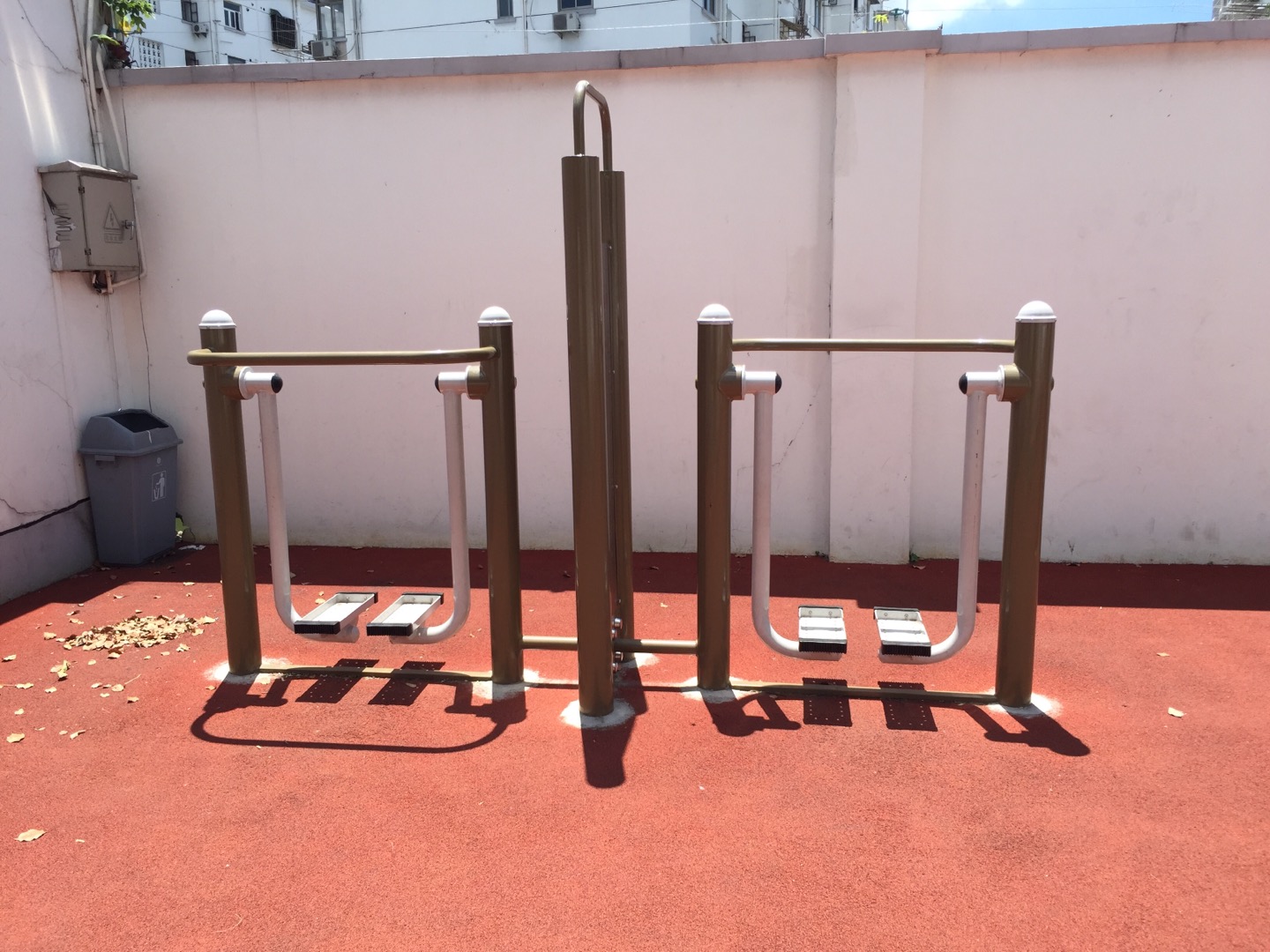 雙位漫步機
