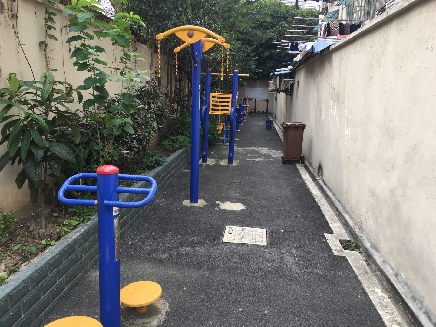 靜安區共和新路街道805弄居委健身點（共和新路1200弄）