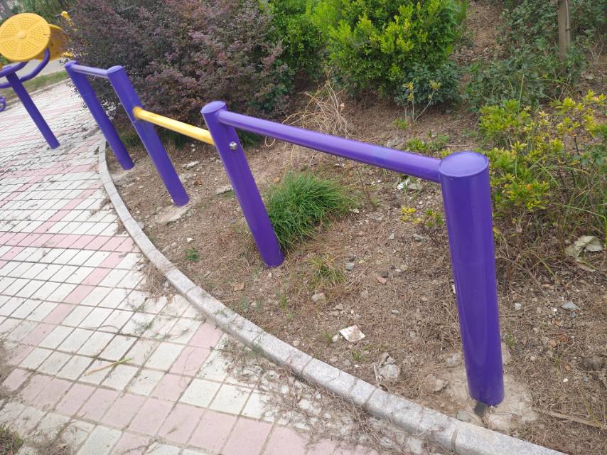 彈振壓腿器