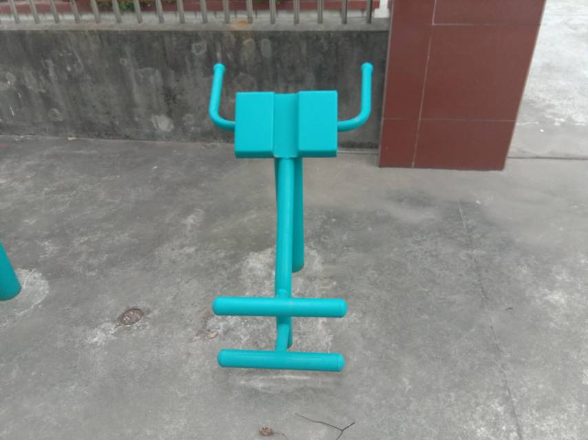 背肌訓練器