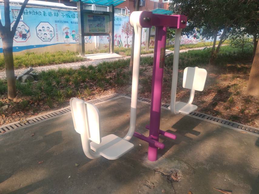 二位蹬力器