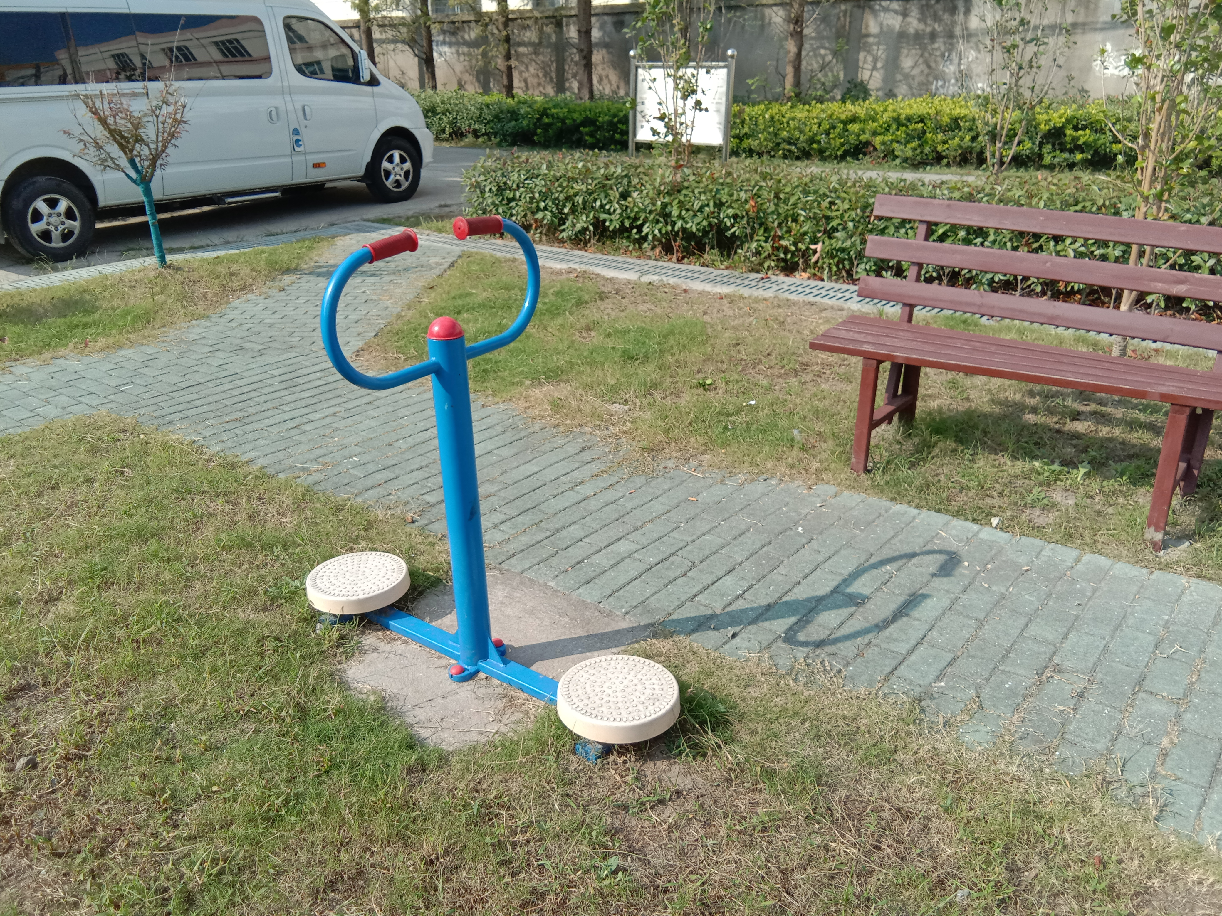 扭腰器