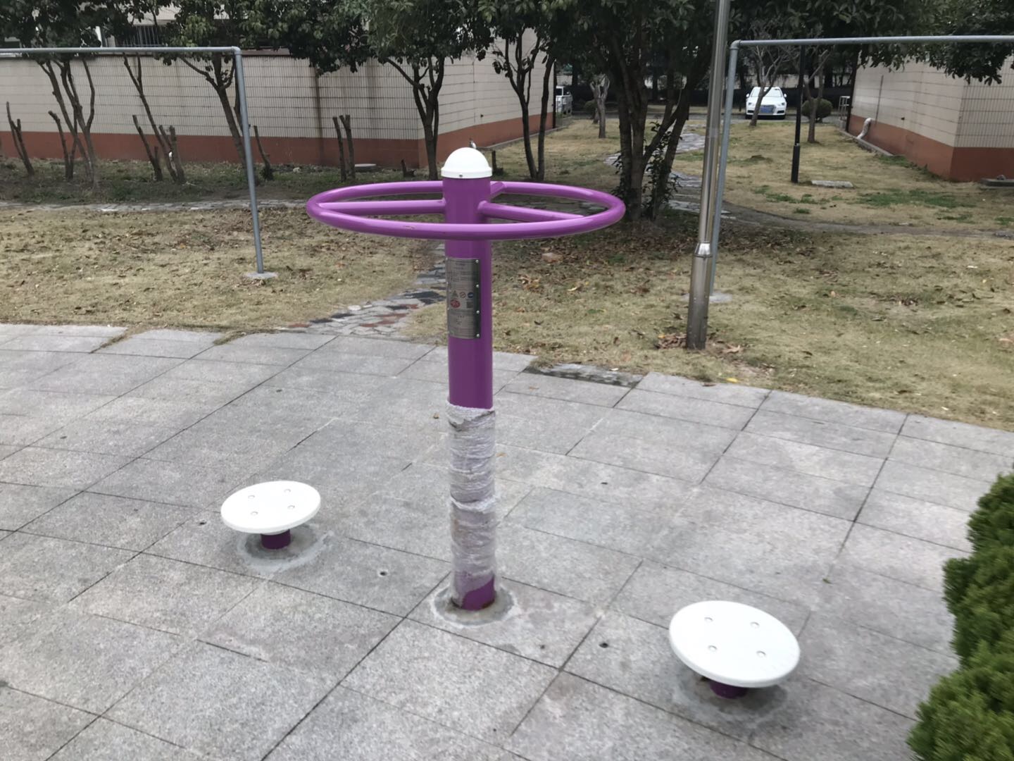 二位扭腰器