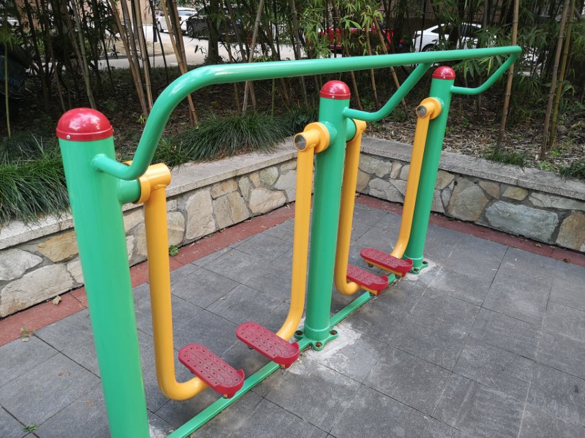 兩聯漫步機