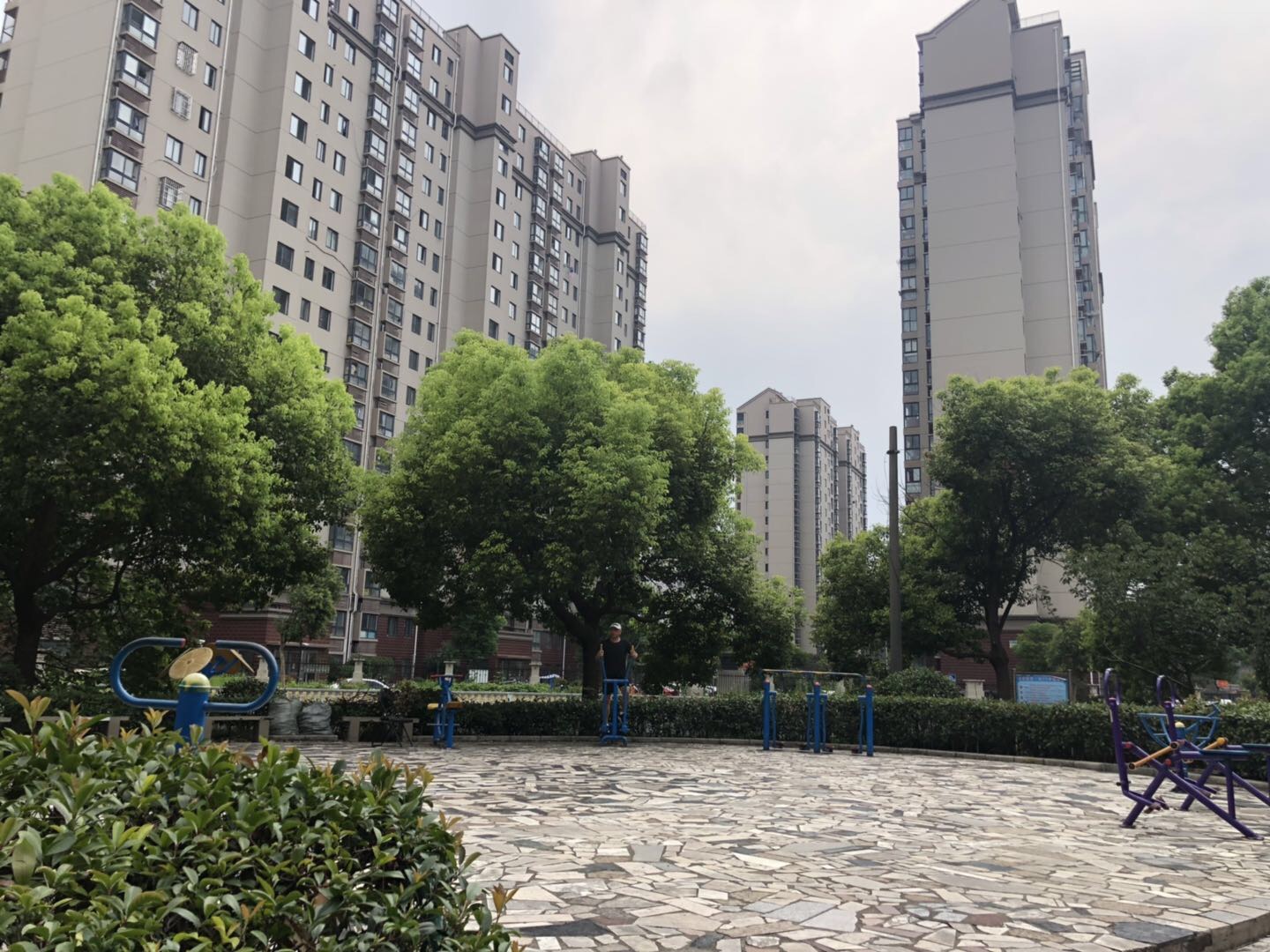 江橋一村35號健身點