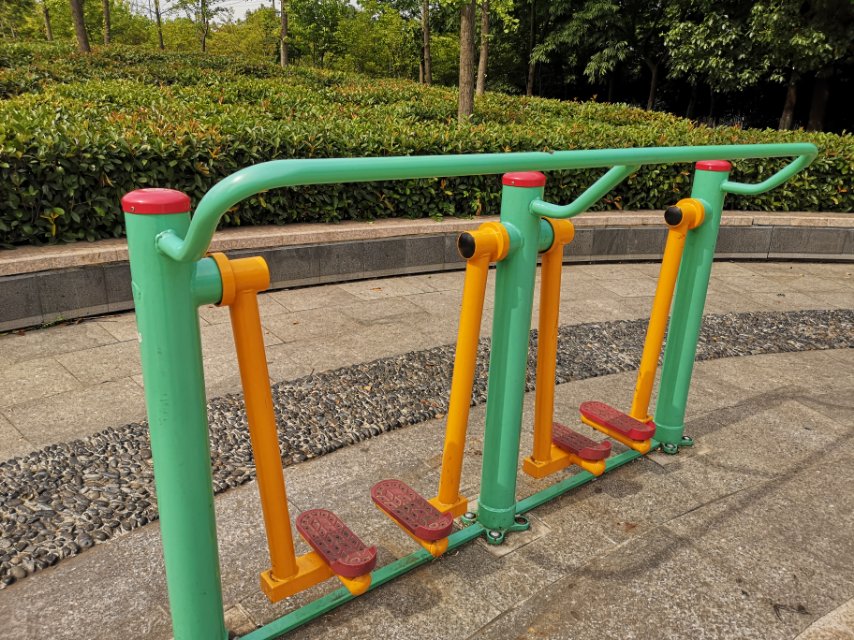 兩聯漫步機