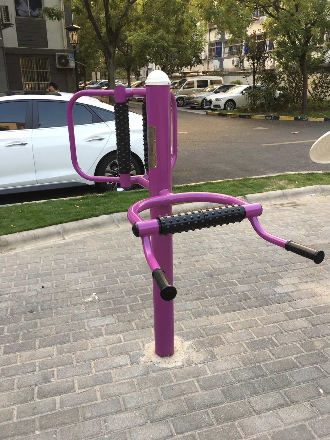 腰背按摩器