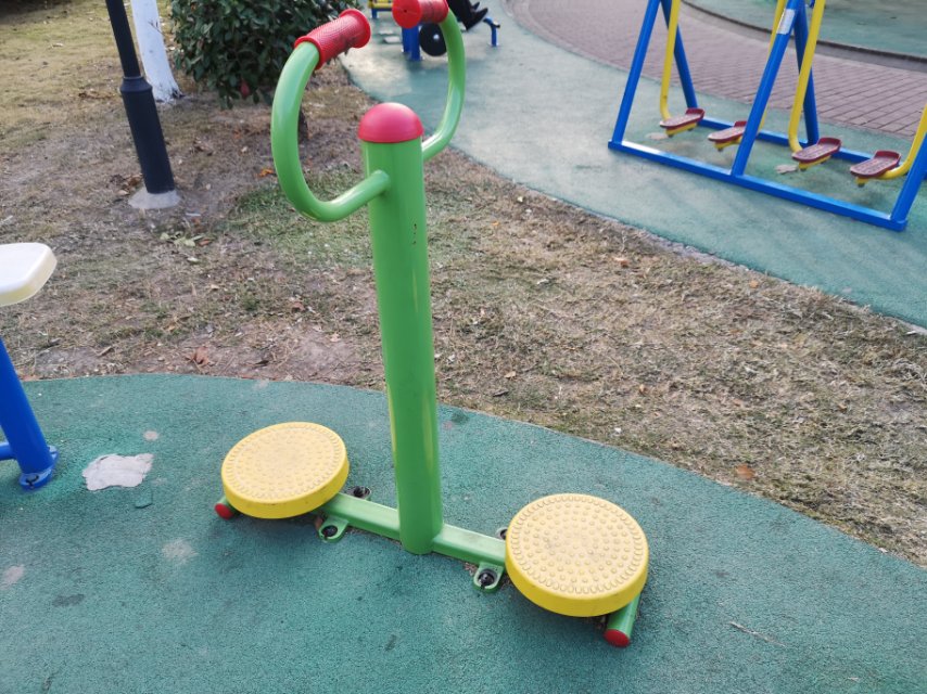 扭腰器
