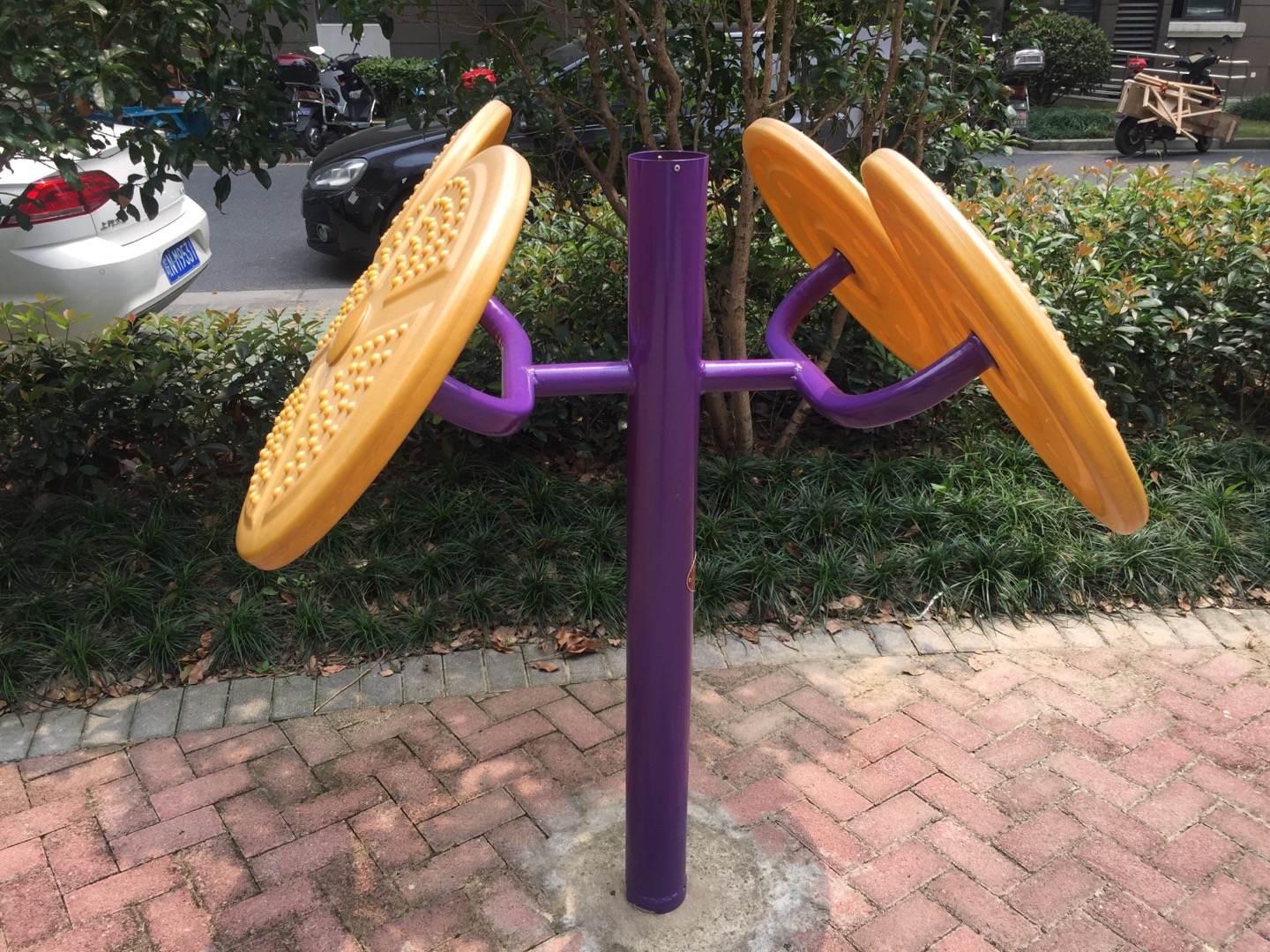 鍛煉器
