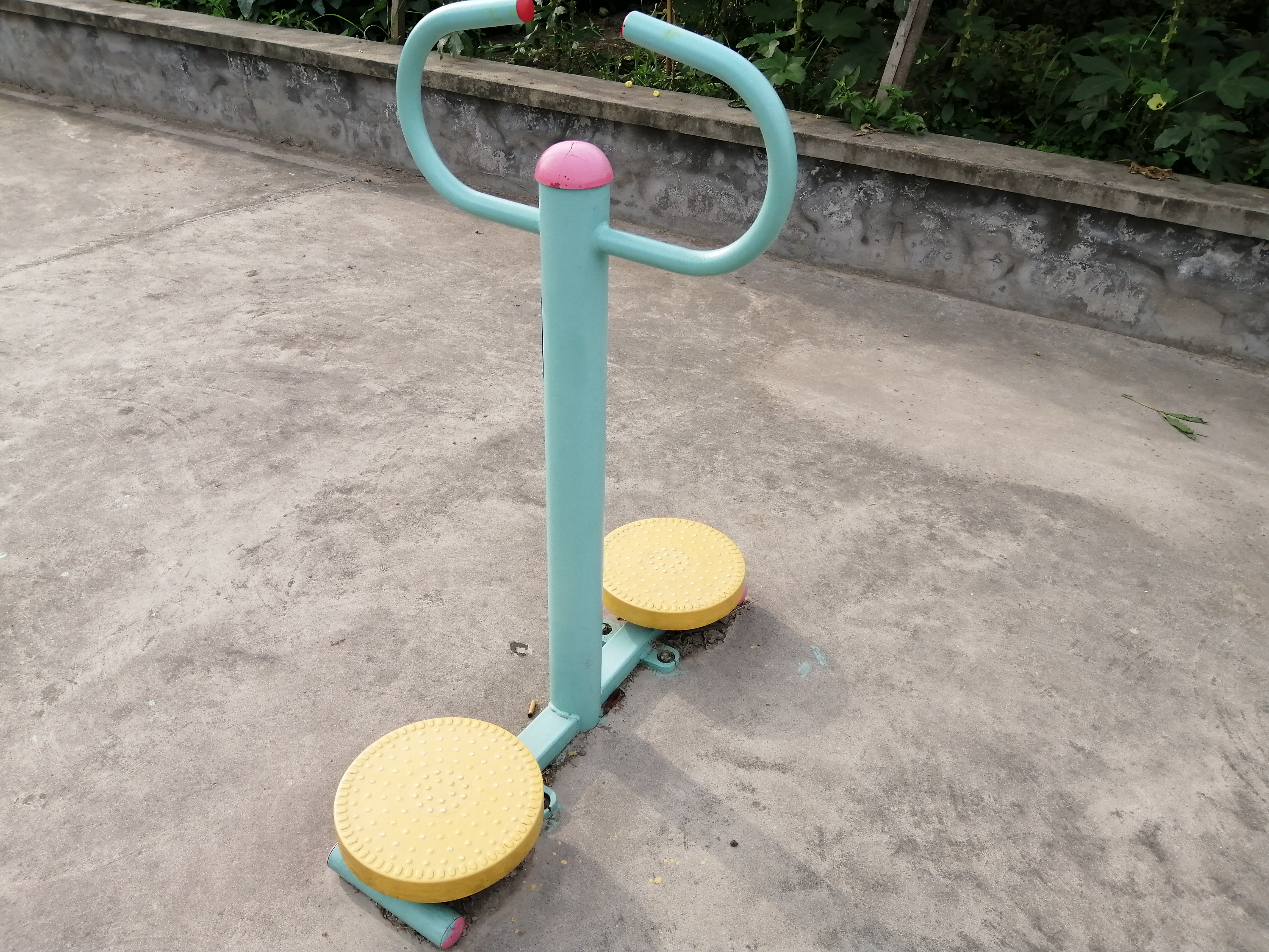 扭腰器