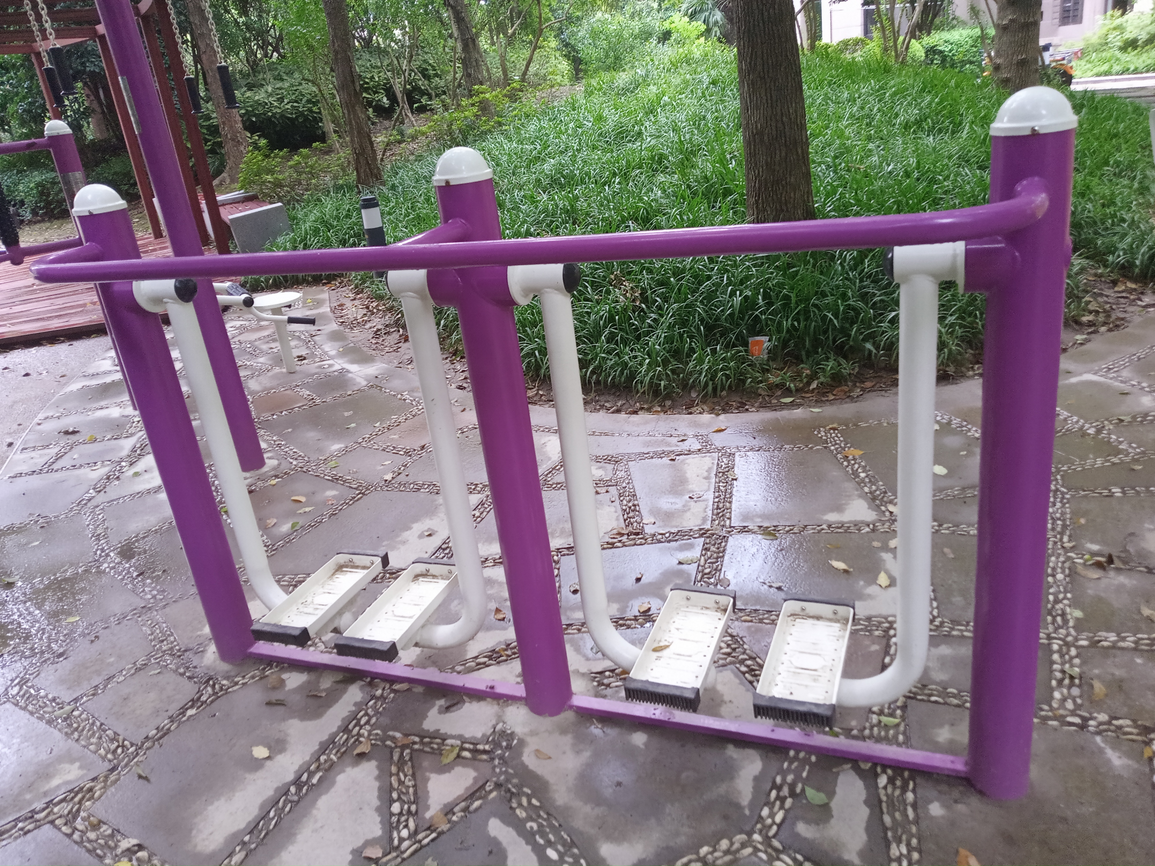 雙位漫步機