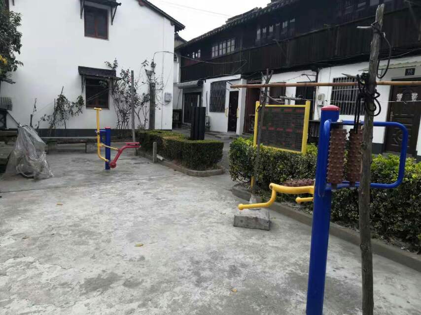 東湖街健身點