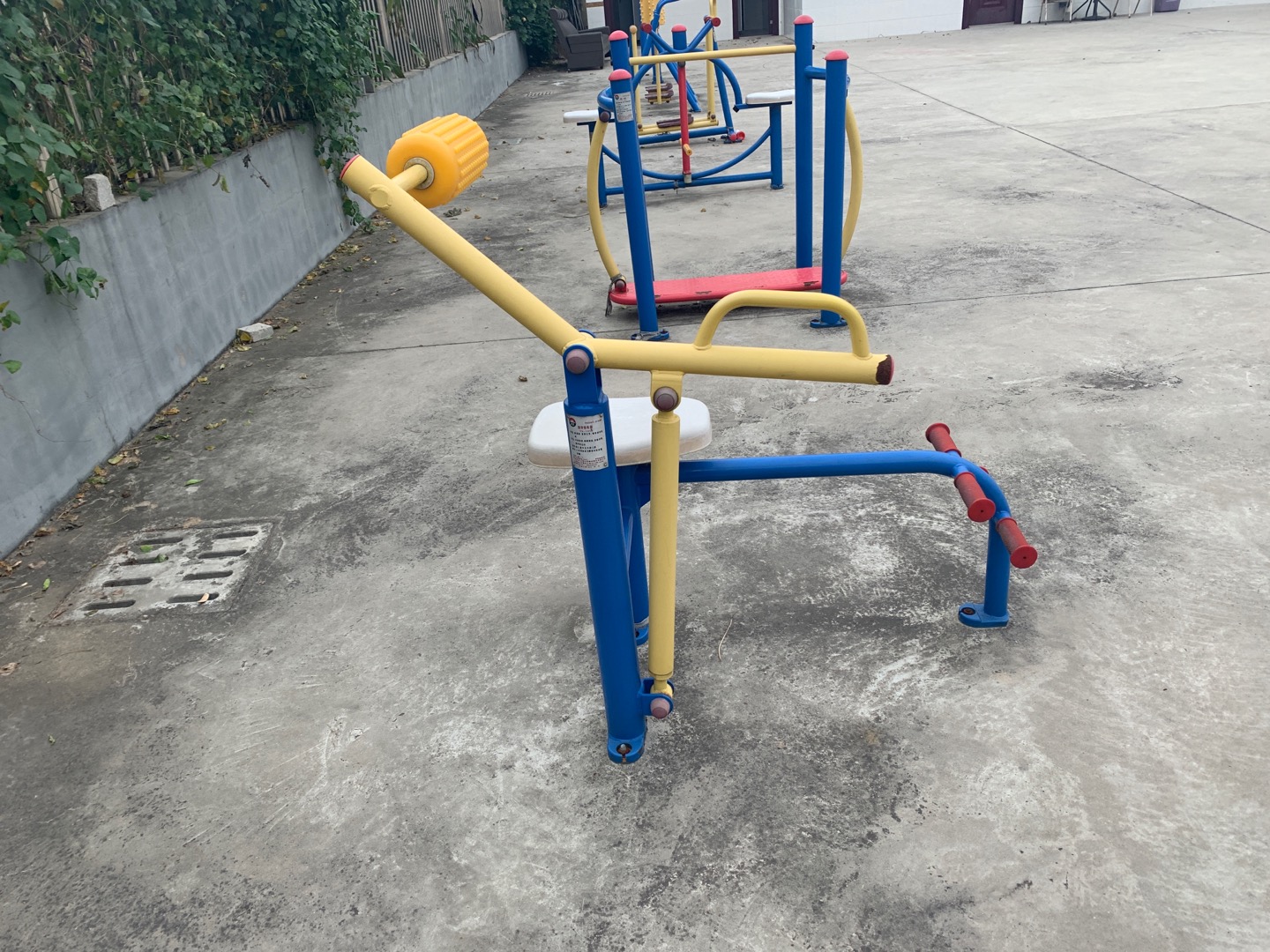 腹背鍛煉器