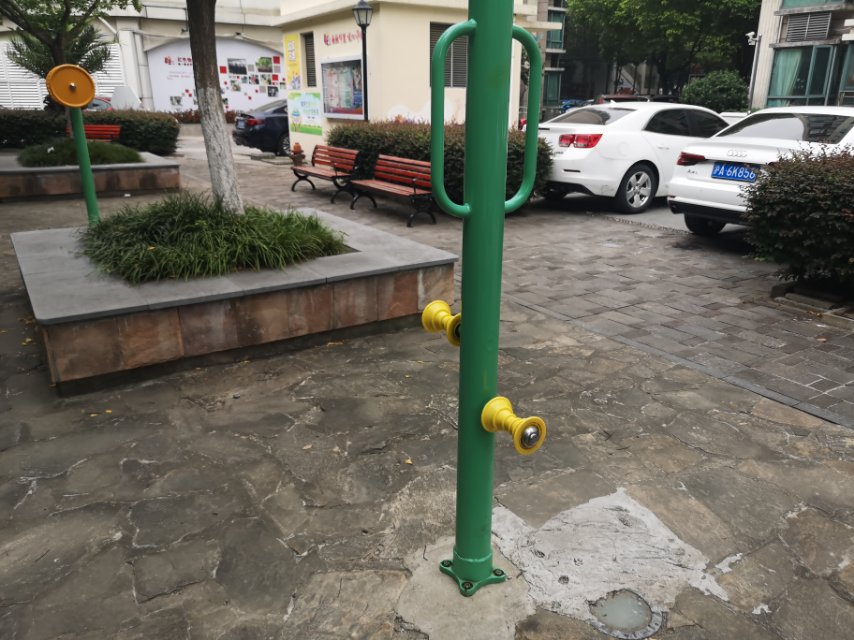 腿部按摩器