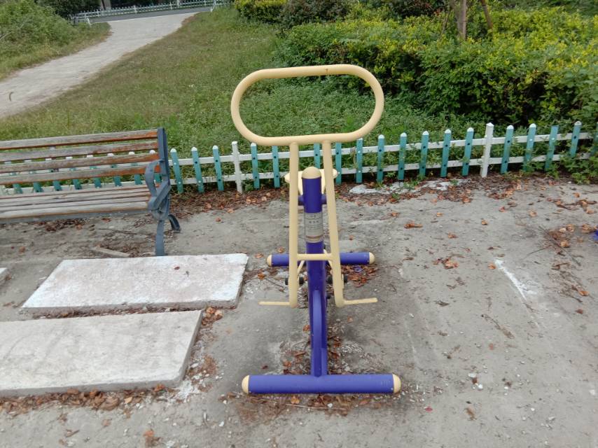 騎馬器