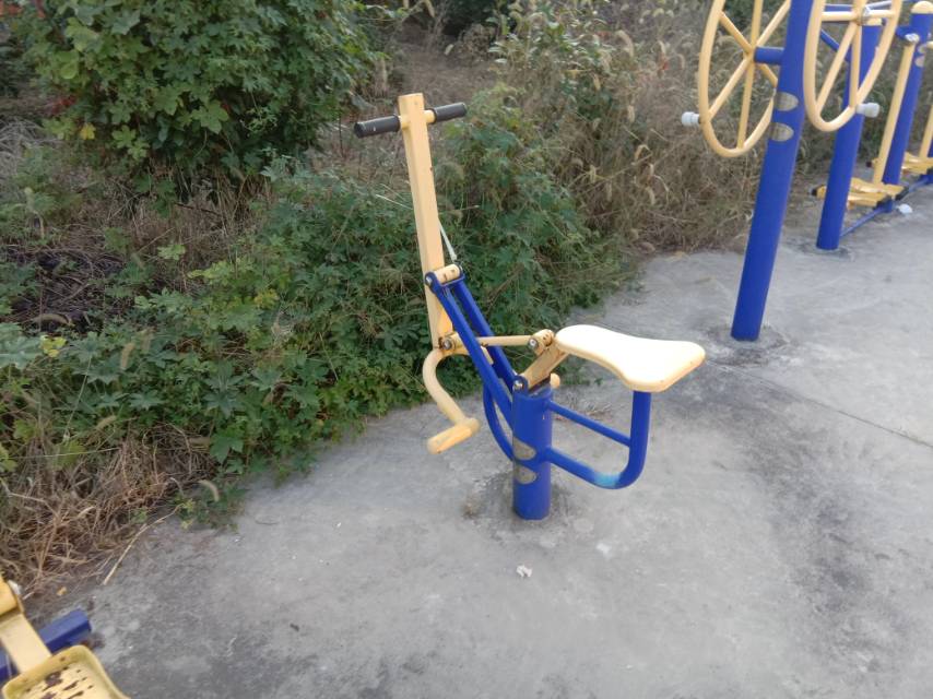 騎馬機