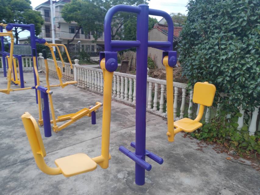 雙位蹬力器