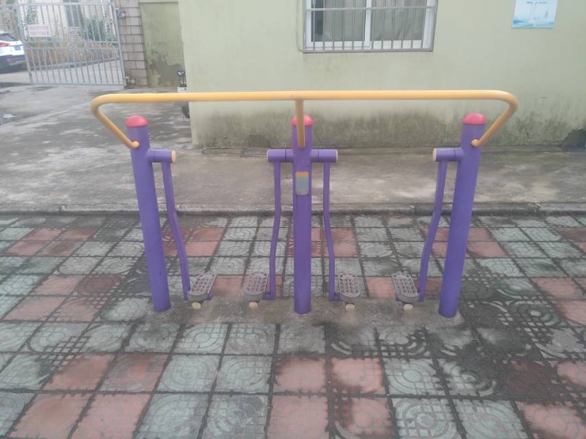 太空漫步器