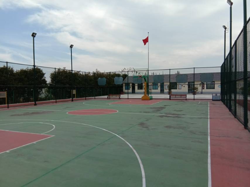 崇明區中興鎮永南村陽光之家基地市民球場