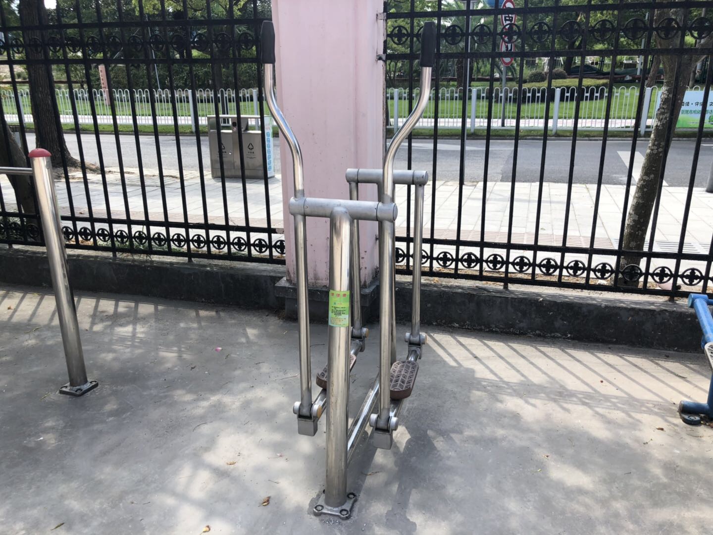 滑行器