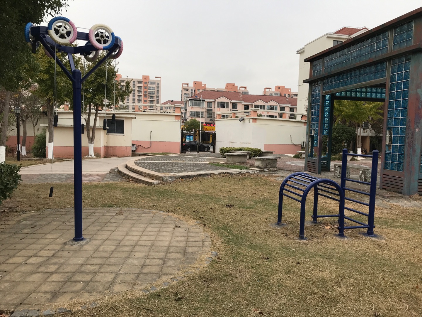 蘆潮路350號健身苑點