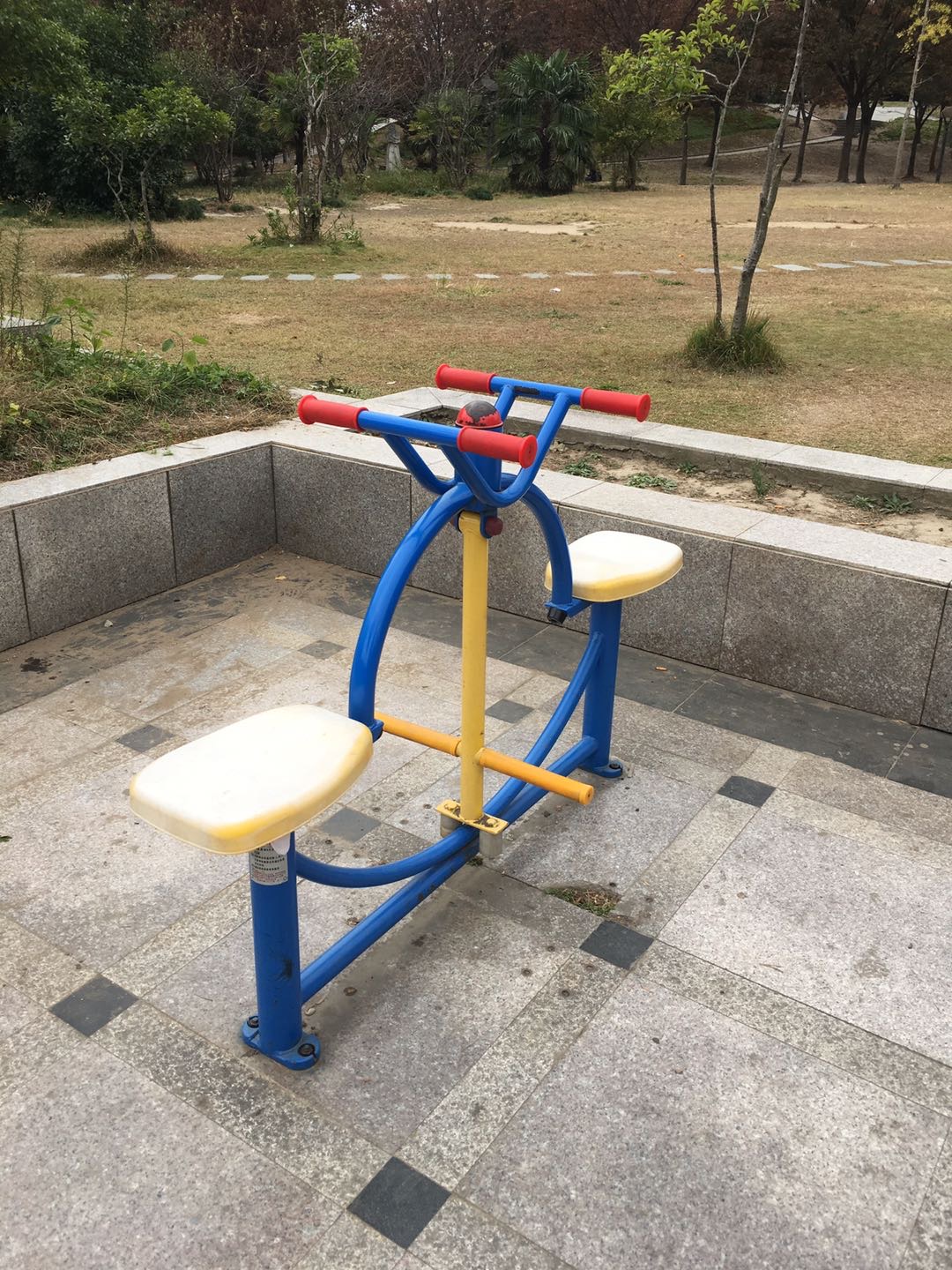 下肢康復器