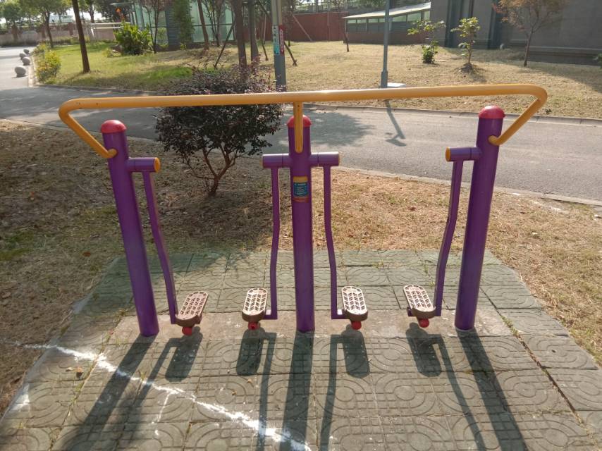 太空漫步器
