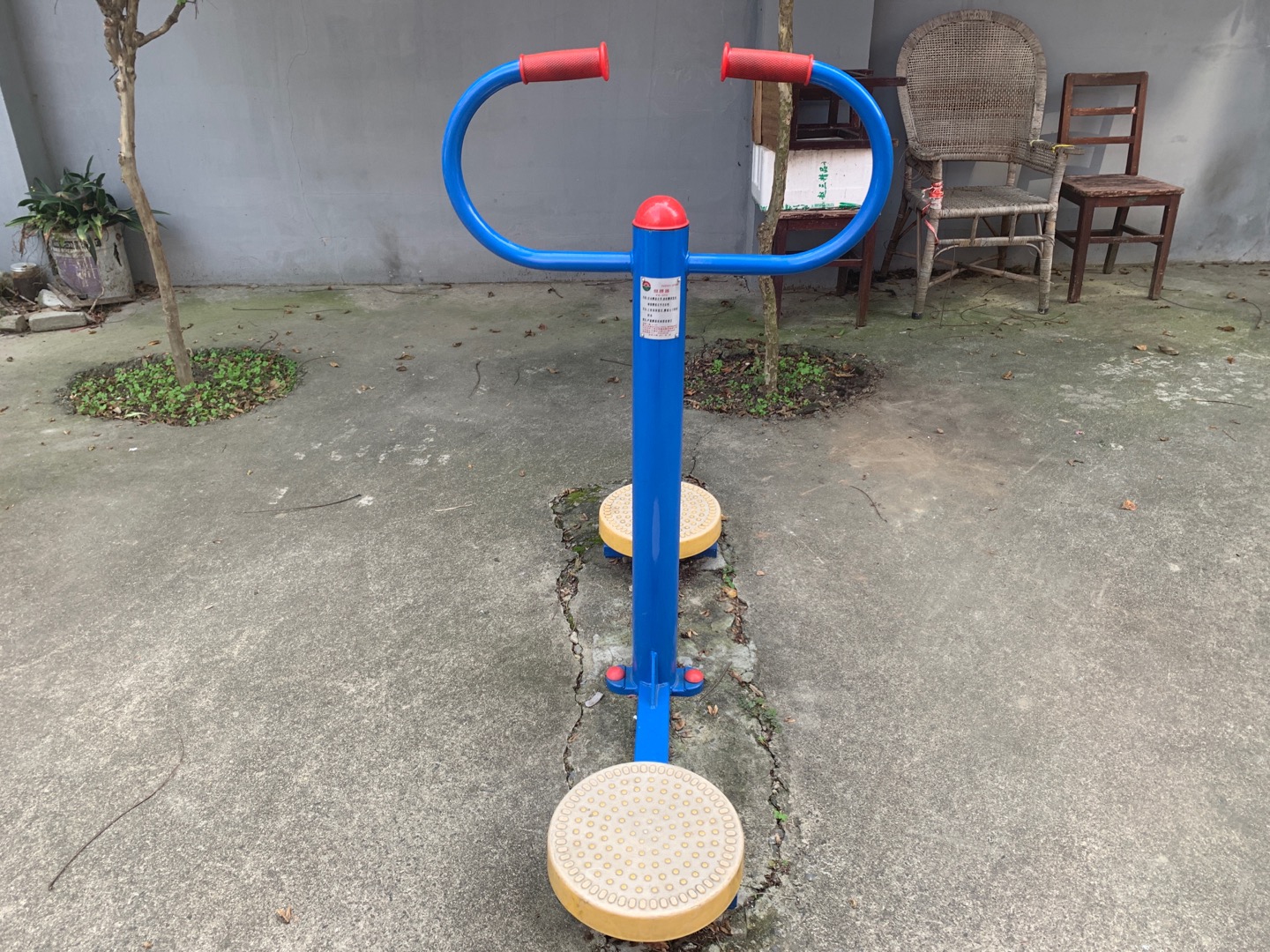 扭腰器