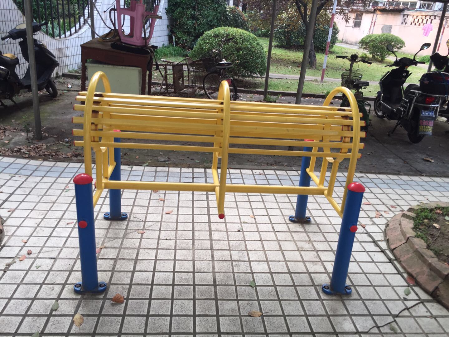 伸腰器
