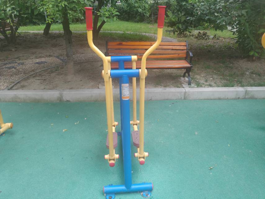 單人漫步器