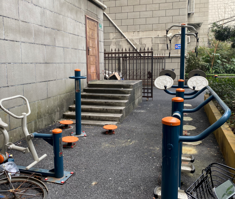 靜安區曹家渡街道均泰居委健身點（武寧南路438弄）