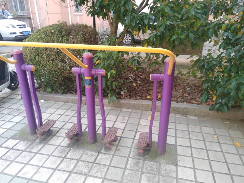 太空漫步器
