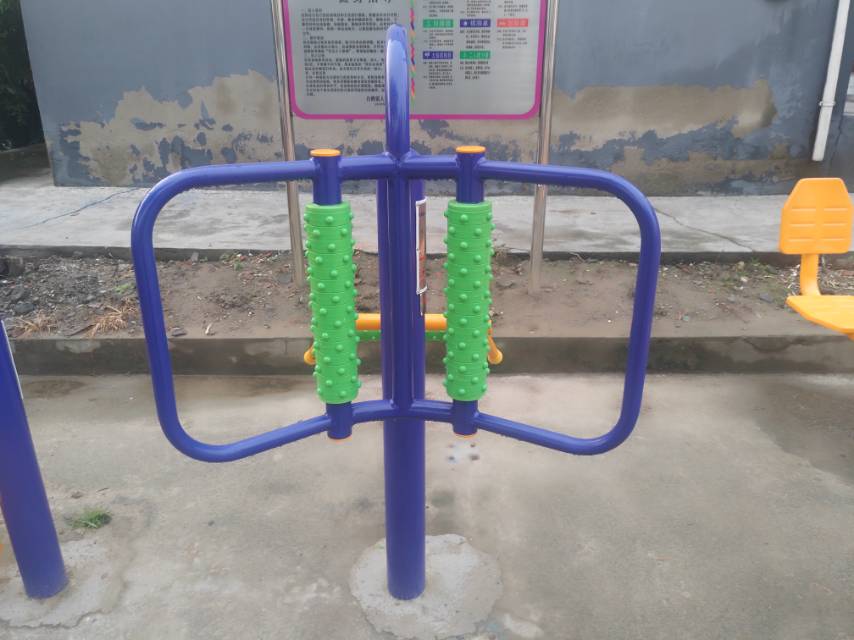 腰背按摩器