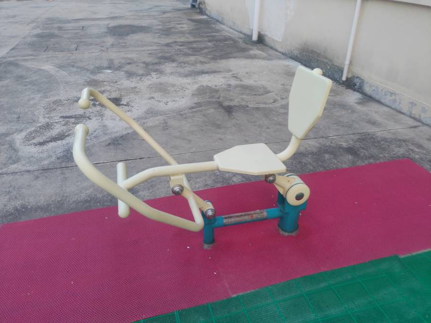 劃船器