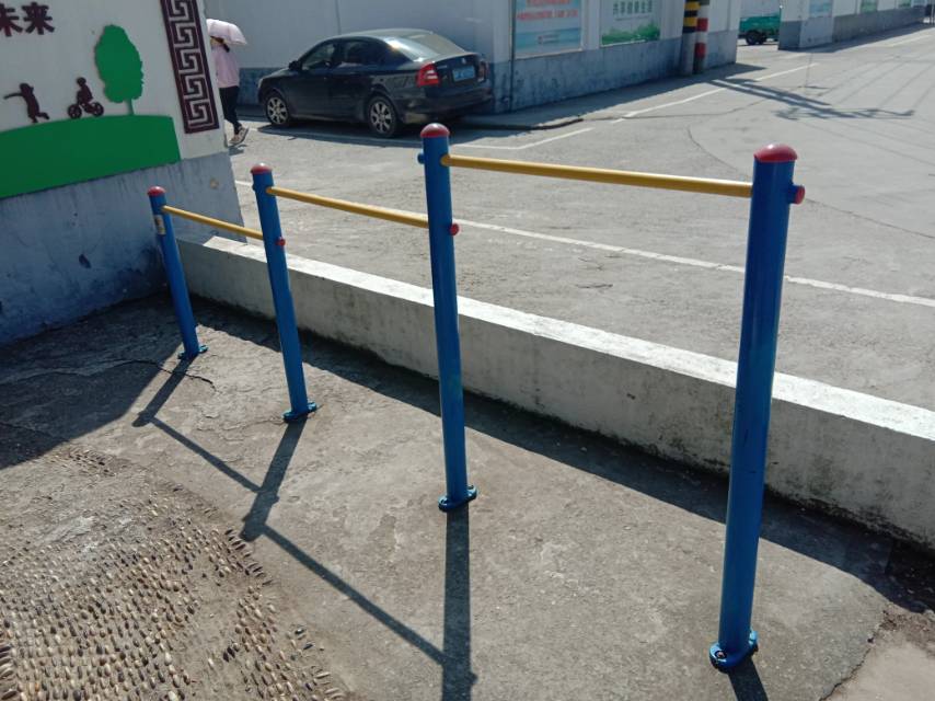 壓腿杠