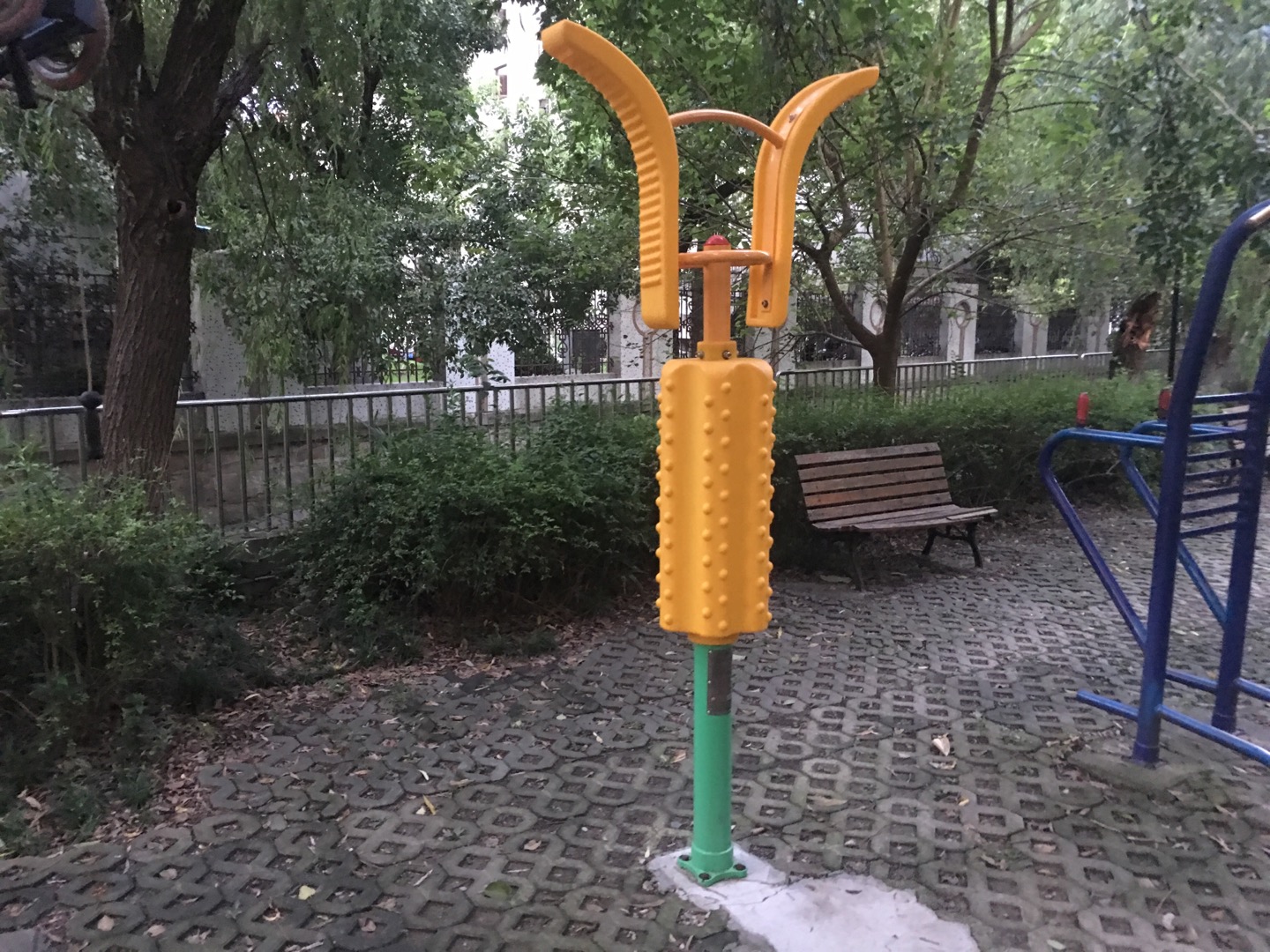 健身柱