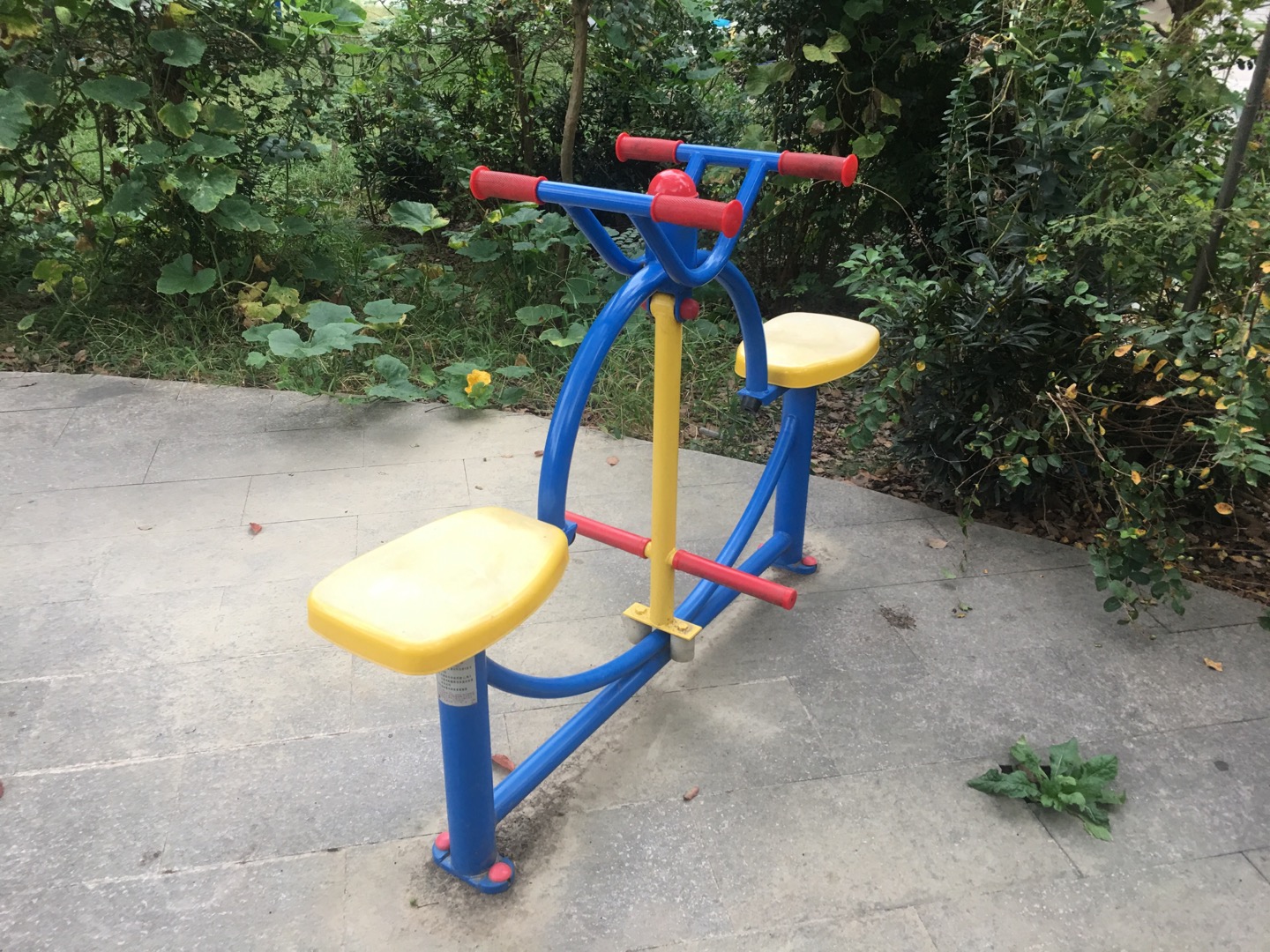 下肢康復器