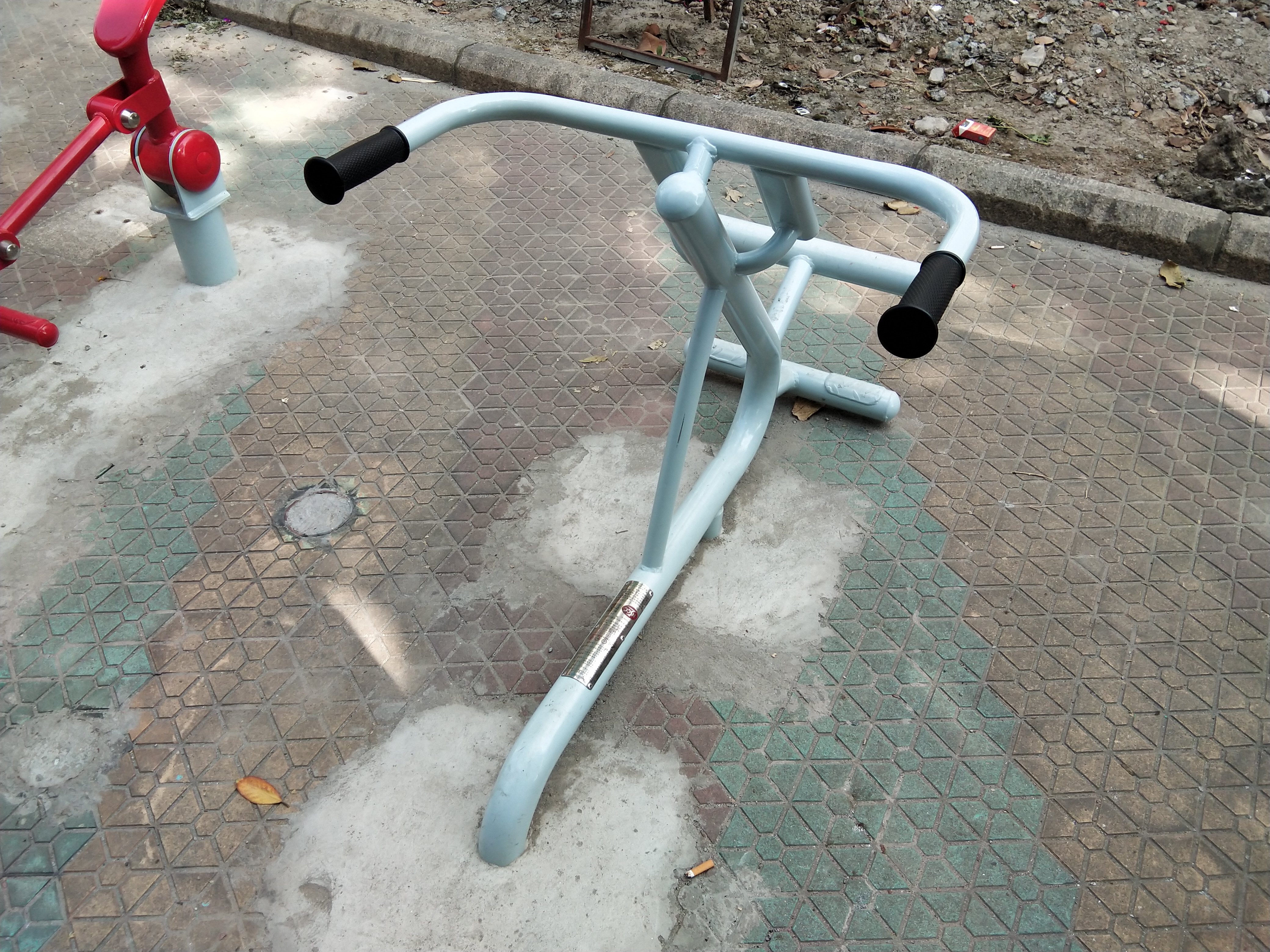 背肌訓練器