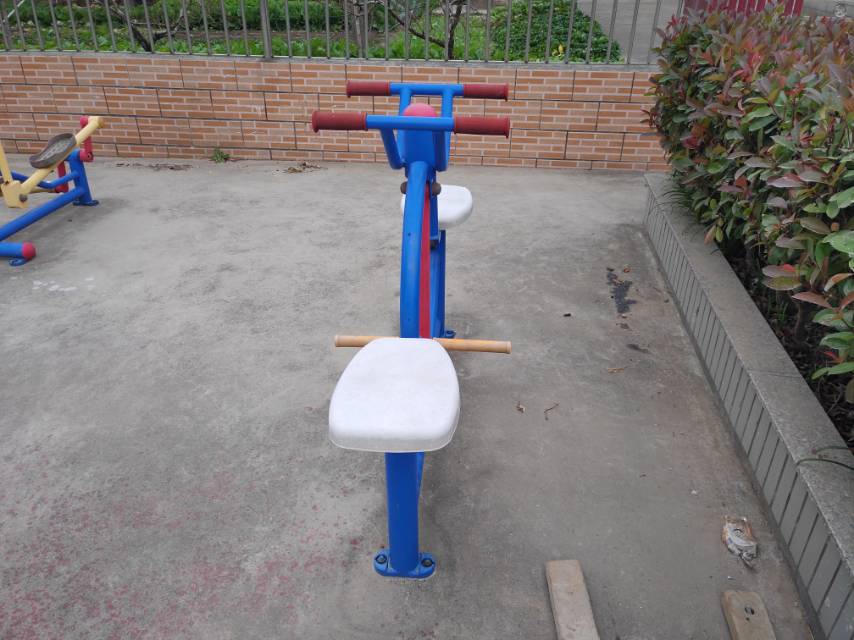 下肢鍛煉器