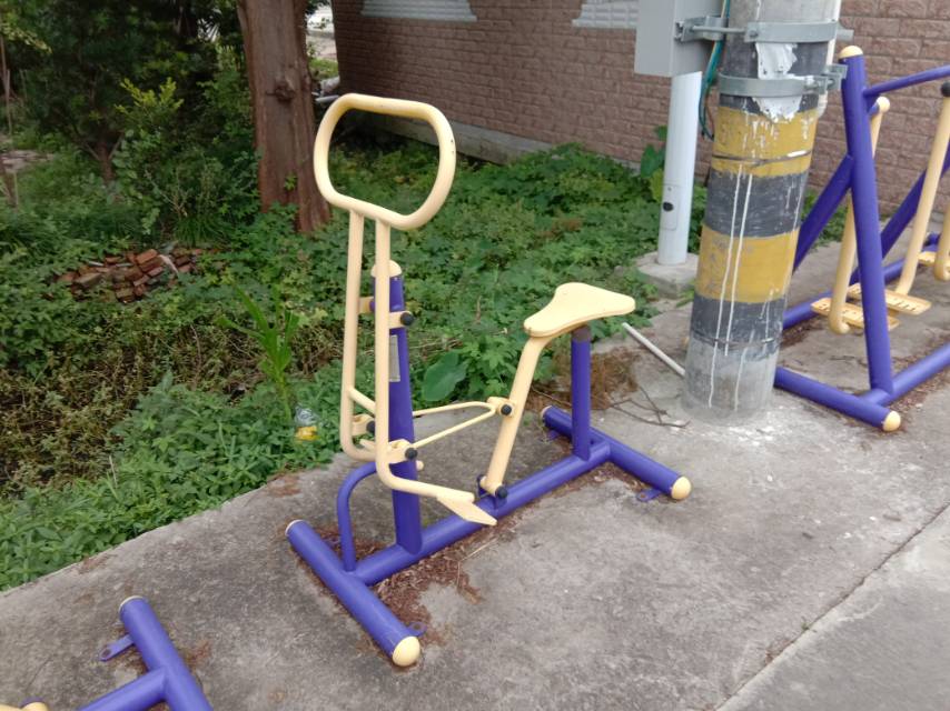 騎馬器